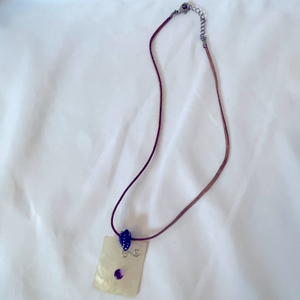 Iridescent Shell Pendant Necklace